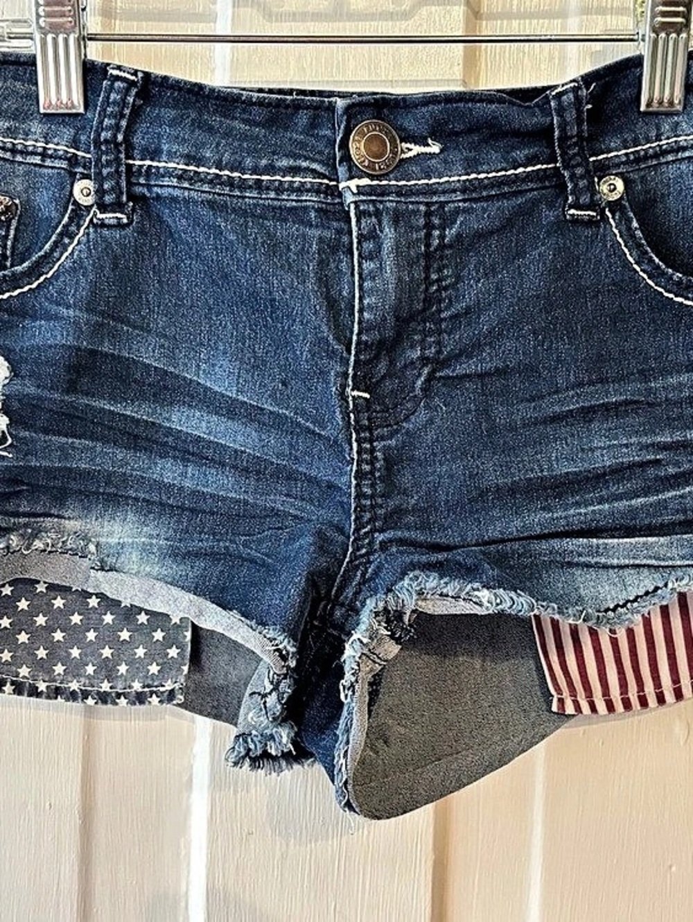 Rue21 Distressed Striped Lined Jean Shorts Size 7/8